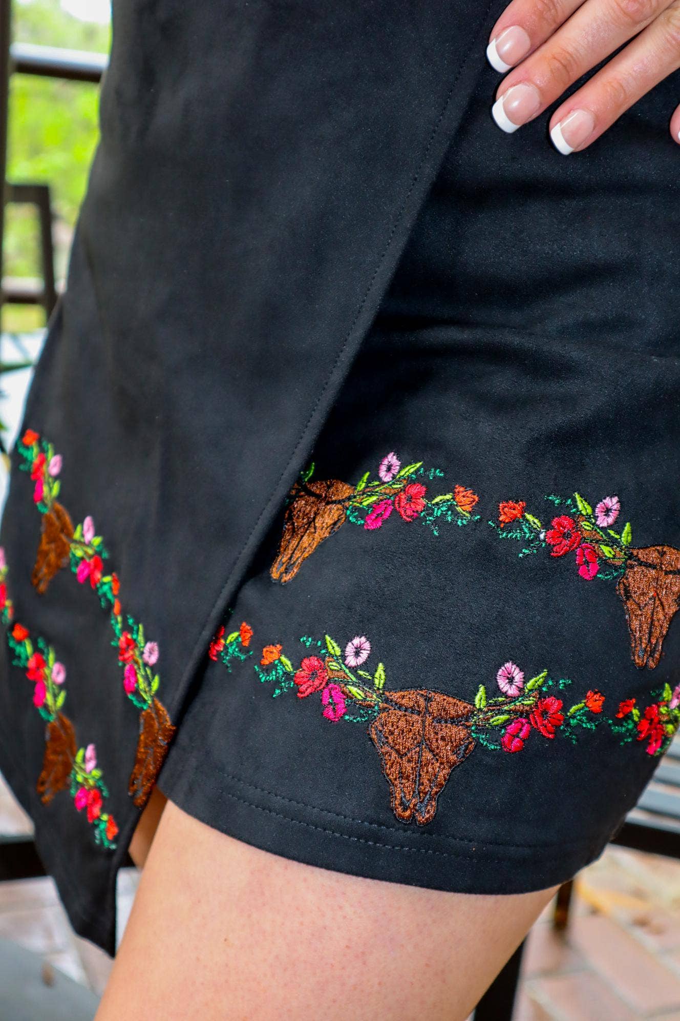 Cow skull Embroidery Skort